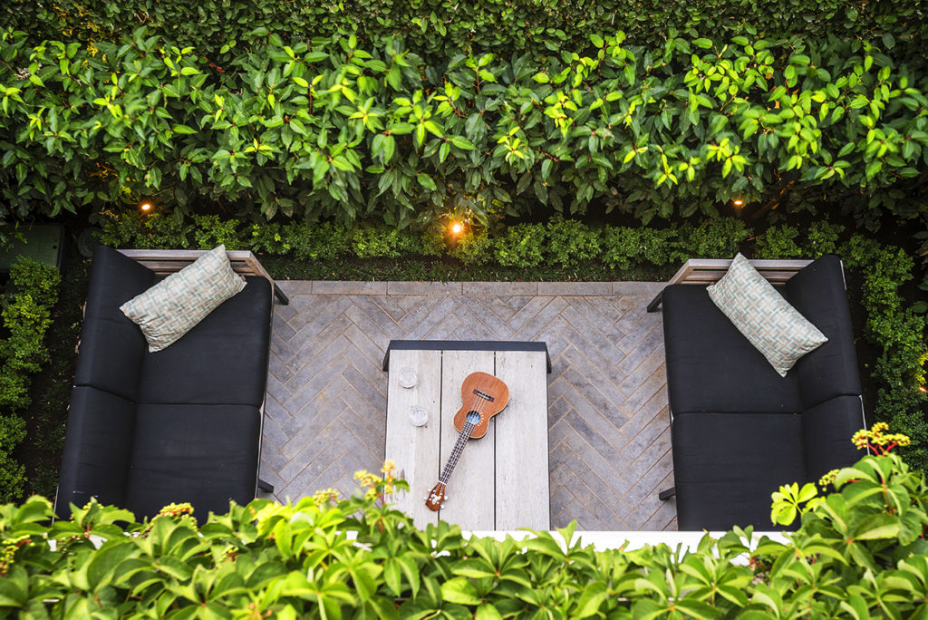 Melbourne Courtyard - Esjay Landscapes
