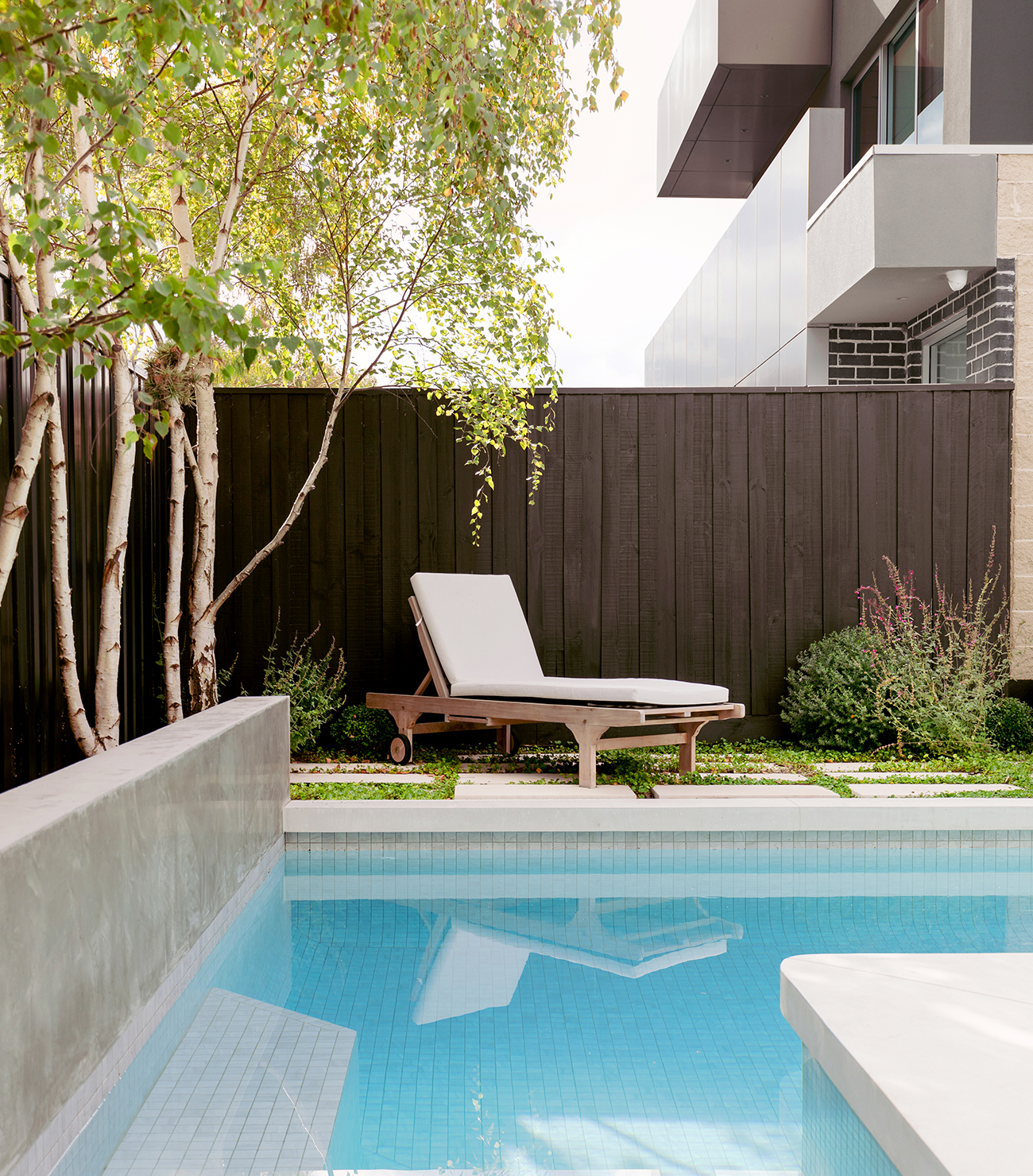 Keilor East project by Esjay Landscapes