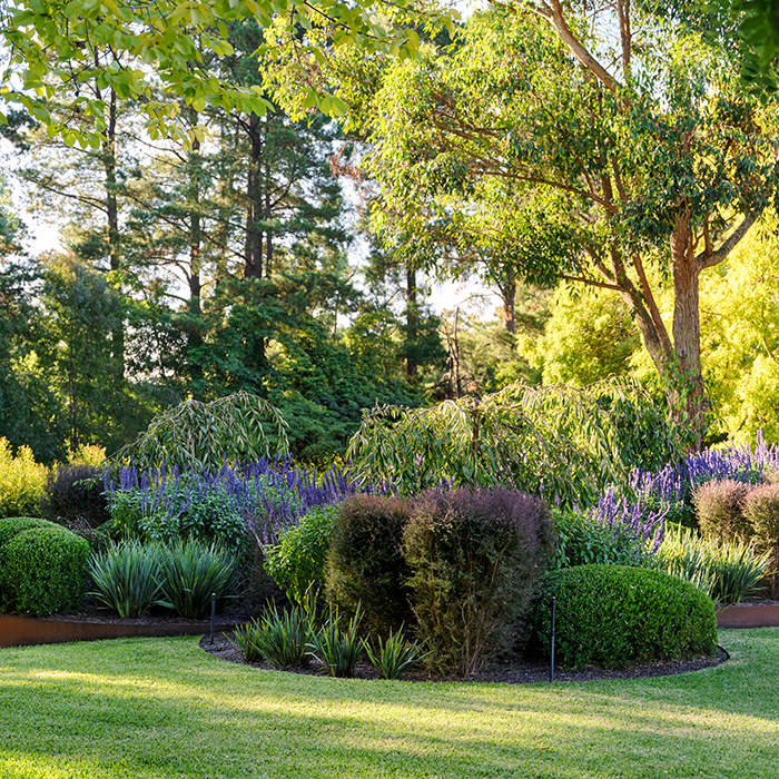 Garden Maintenance Melbourne by Esjay Landscapes